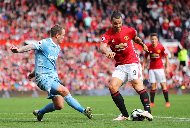 5 lý do Man Utd sẽ phải vất vả để lọt vào Top 4 chứ đừng mơ vô địch - Ảnh 3.