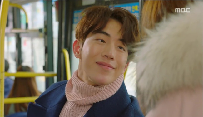 &ldquo;Ti&ecirc;n Nữ Cử Tạ&rdquo;: Nam Joo Hyuk nguyện cạo đầu để bớt đẹp trai v&igrave; Lee Sung Kyung - Ảnh 4.
