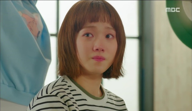 &ldquo;Ti&ecirc;n Nữ Cử Tạ&rdquo;: Nam Joo Hyuk nguyện cạo đầu để bớt đẹp trai v&igrave; Lee Sung Kyung - Ảnh 8.