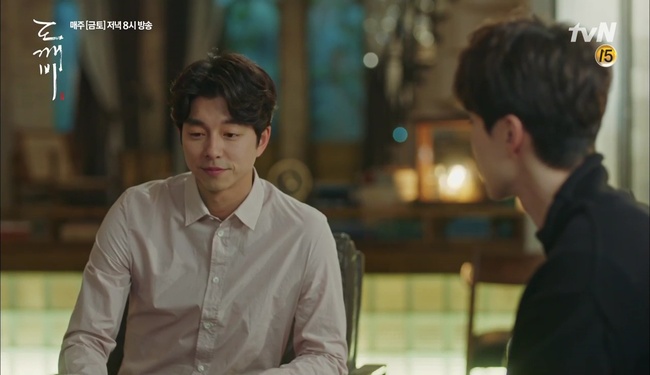 Goblin: Sau 9 năm lưu lạc, chỉ mỗi Lee Dong Wook l&agrave; nhớ Gong Yoo! - Ảnh 14.