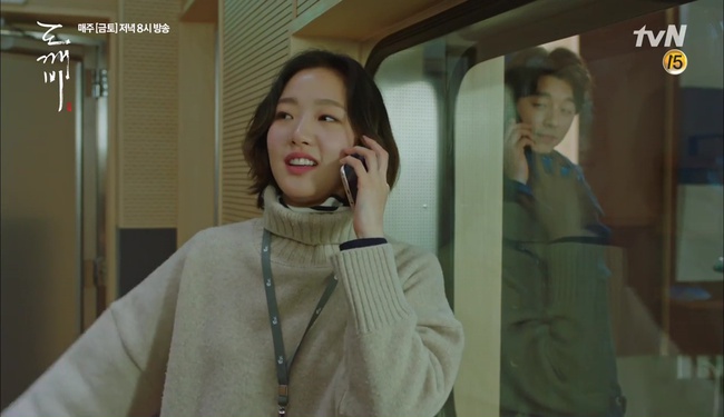 Goblin: Sau 9 năm lưu lạc, chỉ mỗi Lee Dong Wook l&agrave; nhớ Gong Yoo! - Ảnh 32.