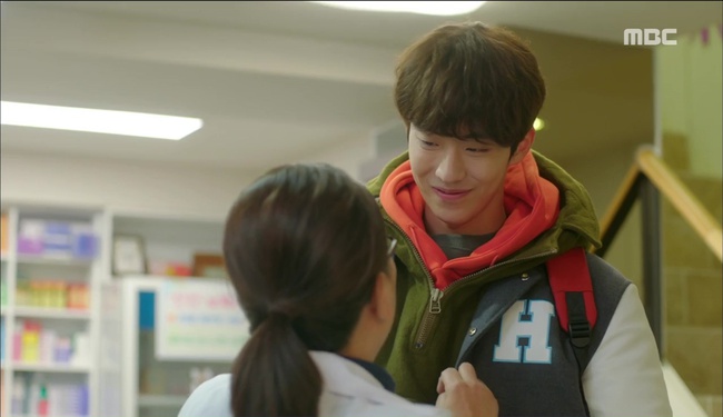 &ldquo;Ti&ecirc;n Nữ Cử Tạ&rdquo;: Nam Joo Hyuk nguyện cạo đầu để bớt đẹp trai v&igrave; Lee Sung Kyung - Ảnh 35.