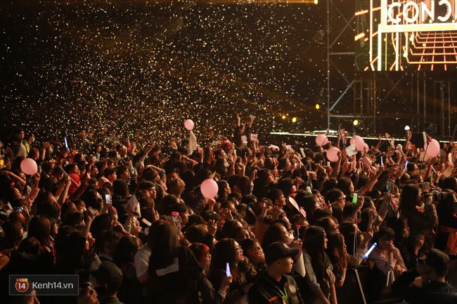 MBC Music K-Plus Concert: Khán giả đông hơn hẳn đêm diễn đầu, dàn sao Hàn hát nhảy cực sung - Ảnh 4.