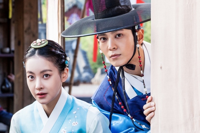 5 scandal “làm màu” đáng chê cười nhất của màn ảnh Hàn Quốc - Ảnh 3.