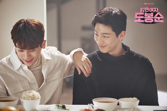 Giả gay qu&aacute; l&acirc;u, Park Bo Young qu&ecirc;n mất Park Hyung Sik cũng l&agrave; đ&agrave;n &ocirc;ng! - Ảnh 12.