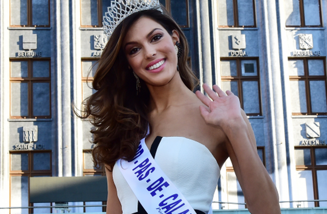 Ngắm nhan sắc xinh đẹp của Tân Hoa hậu Hoàn vũ 2016 - Iris Mittenaere - Ảnh 1.