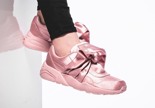 Vừa ra mắt, đôi Fenty Puma sneaker của Rihanan đã bán hết vèo! - Ảnh 3.