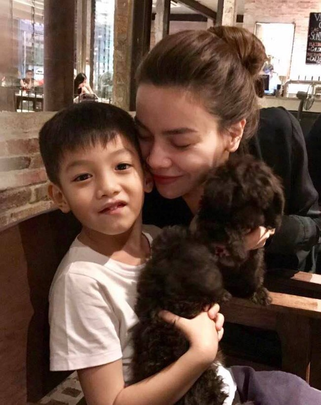 Chuyện hiếm Showbiz: D&ugrave; đ&atilde; chia tay, Cường Đ&ocirc; La vẫn nhận l&agrave; bạn tri kỷ, l&agrave; gia đ&igrave;nh nhỏ với H&agrave; Hồ - Ảnh 2.