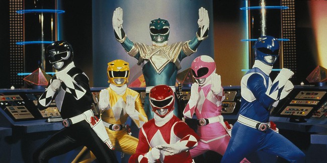 Dàn diễn viên cũ thất vọng với phim Power Rangers mới - Ảnh 1.