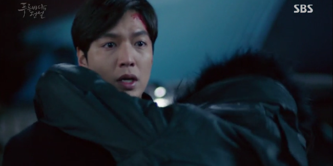 Huyền Thoại Biển Xanh: Liệu người c&aacute; Jeon Ji Hyun đ&atilde; cứu mạng Lee Min Ho? - Ảnh 12.