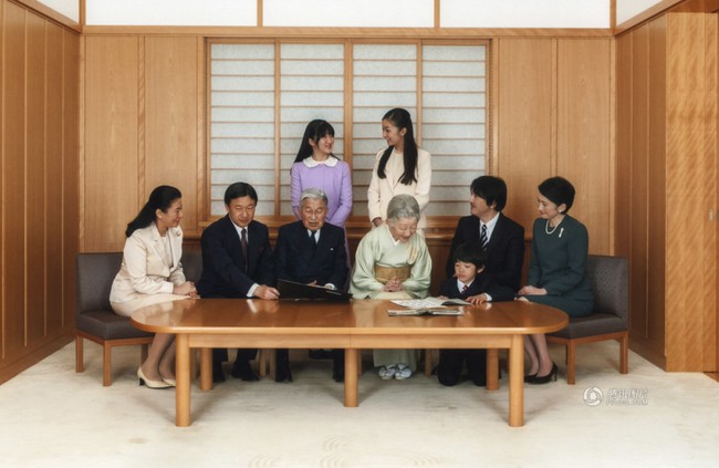 Công chúa Nhật xuất hiện với gương mặt hốc hác và thân hình gầy gò khiến nhiều người lo lắng - Ảnh 16.