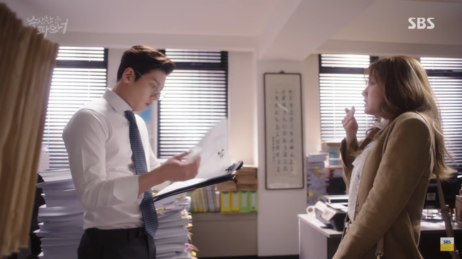 &ldquo;Đối T&aacute;c Đ&aacute;ng Ngờ&rdquo;: Ji Chang Wook anh đ&acirc;y cũng d&iacute;nh phận bị &ldquo;cắm sừng&rdquo;! - Ảnh 32.