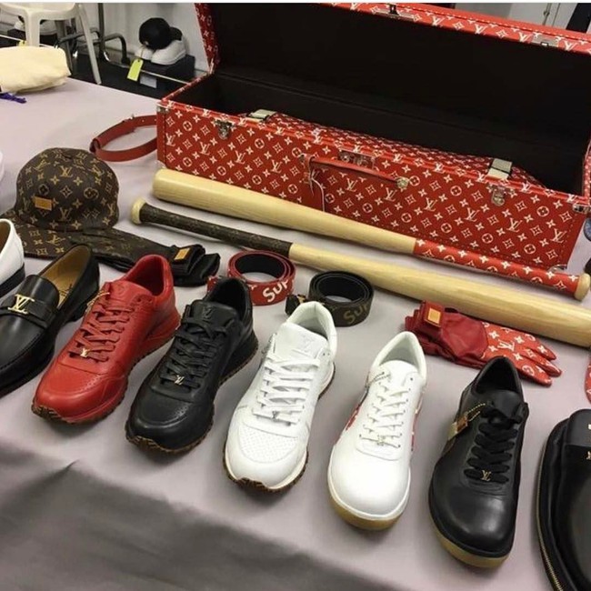 Khám phá 70 louis vuitton x supreme shoes siêu đỉnh  trieuson5