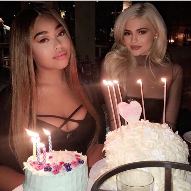 24 sự thật g&acirc;y bất ngờ về Kylie Jenner - hot girl triệu đ&ocirc; của Hollywood! - Ảnh 9.
