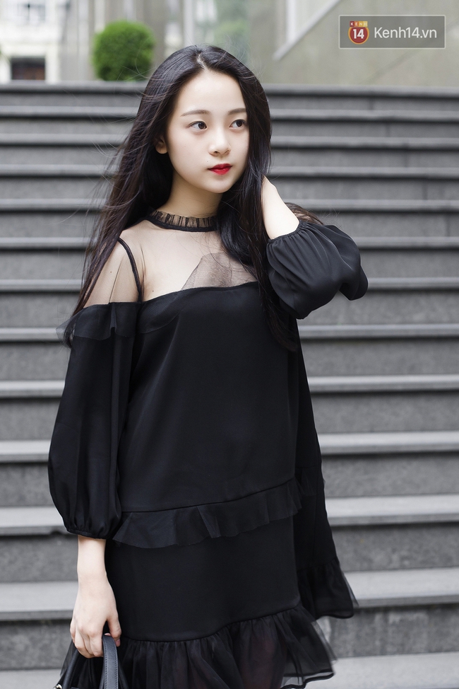 Street style 2 miền: C&aacute;c bạn trẻ diện to&agrave;n đồ đơn giản, thoải m&aacute;i m&agrave; vẫn nổi bần bật - Ảnh 20.