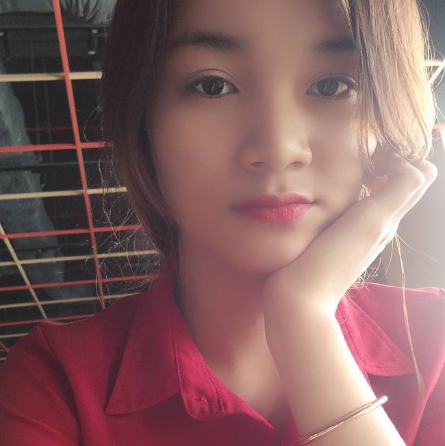 Xem c&ocirc; g&aacute;i mặt kh&ocirc;ng biến sắc khi bị đấm th&ugrave;m thụp v&agrave;o bụng như bao c&aacute;t! - Ảnh 6.