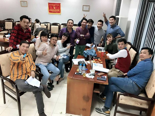 Hết Tết Dương lịch, Ngọc Ho&agrave;ng v&agrave; T&aacute;o qu&acirc;n tề tựu tập luyện trước ghi h&igrave;nh - Ảnh 1.