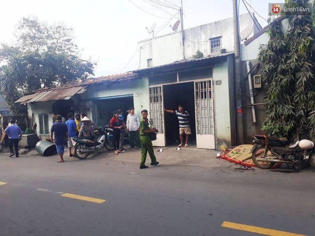 Thi thể người đ&agrave;n &ocirc;ng kh&ocirc;ng nguy&ecirc;n vẹn sau vụ nổ lớn ở S&agrave;i G&ograve;n - Ảnh 2.