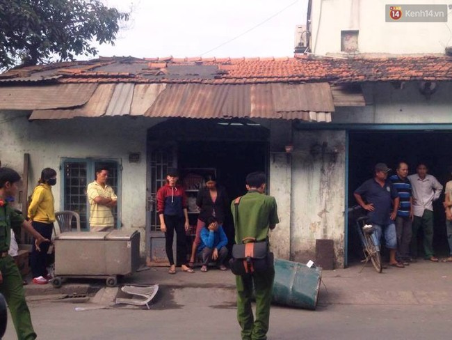 Thi thể người đ&agrave;n &ocirc;ng kh&ocirc;ng nguy&ecirc;n vẹn sau vụ nổ lớn ở S&agrave;i G&ograve;n - Ảnh 3.