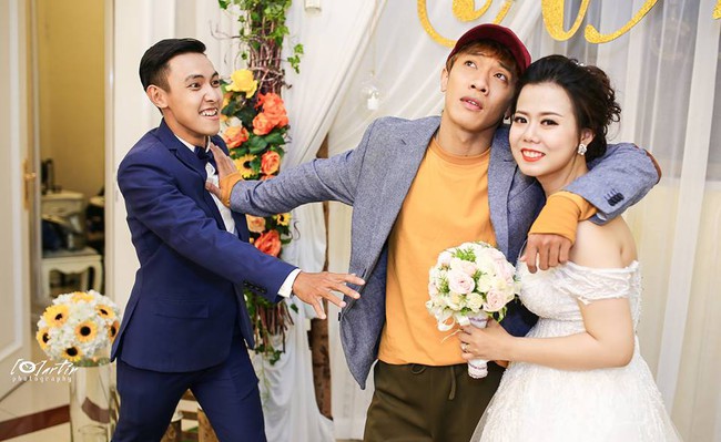 Clip mở m&agrave;n đ&aacute;m cưới tr&ecirc;n nền nhạc &ldquo;&Ocirc;ng b&agrave; anh&rdquo; khiến cư d&acirc;n mạng thổn thức v&igrave; x&uacute;c động - Ảnh 3.