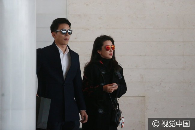 Công khai hẹn hò mới được 4 tháng, Lý Băng Băng đã có thai với tình trẻ kém 15 tuổi? - Ảnh 2.