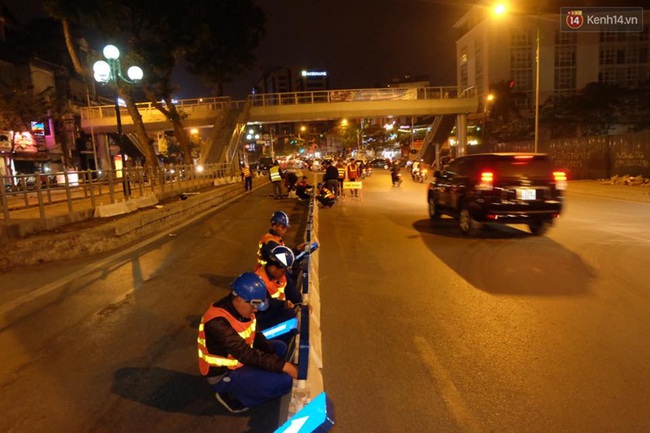 Bắt đầu lắp dải ph&acirc;n c&aacute;ch ưu ti&ecirc;n bu&yacute;t nhanh ở H&agrave; Nội - Ảnh 5.