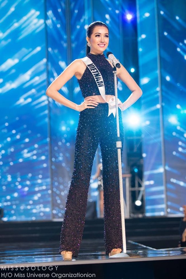 Những hình ảnh ấn tượng của Lệ Hằng trong đêm thi bán kết Hoa hậu Hoàn vũ 2016 - Ảnh 1.