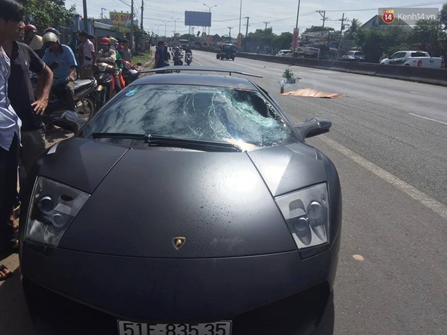 Si&ecirc;u xe Lamborghini t&ocirc;ng chết người d&ugrave;ng BKS giả - Ảnh 1.