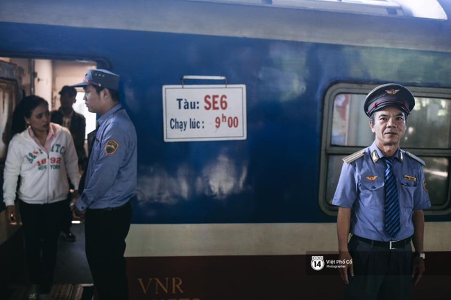 Người đàn ông 30 năm ăn Tết trên tàu và chuyến tàu cuối cùng rời ga Hà Nội trong đêm giao thừa - Ảnh 6.