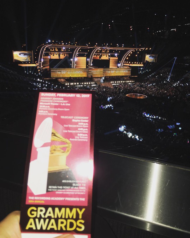 Bi Rain v&agrave; Kim Tae Hee nắm tay kh&ocirc;ng rời đi mua sắm, bất ngờ khi xuất hiện tại Grammy - Ảnh 5.