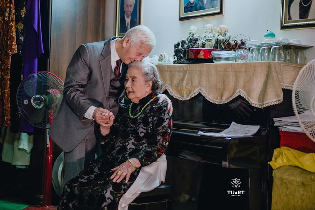 Mùa Valentine, ngắm bộ ảnh ngọt ngào của cụ ông, cụ bà đã 90 tuổi để thấy tình yêu thật tuyệt vời! - Ảnh 15.