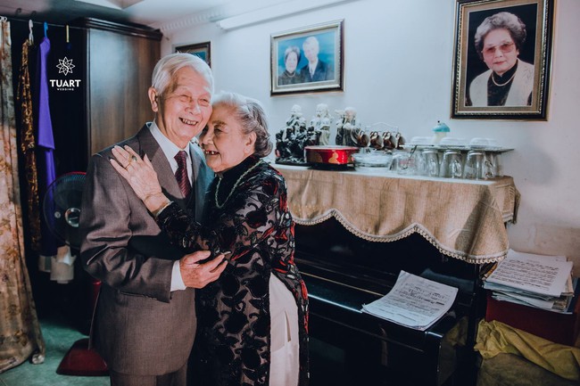 Mùa Valentine, ngắm bộ ảnh ngọt ngào của cụ ông, cụ bà đã 90 tuổi để thấy tình yêu thật tuyệt vời! - Ảnh 16.