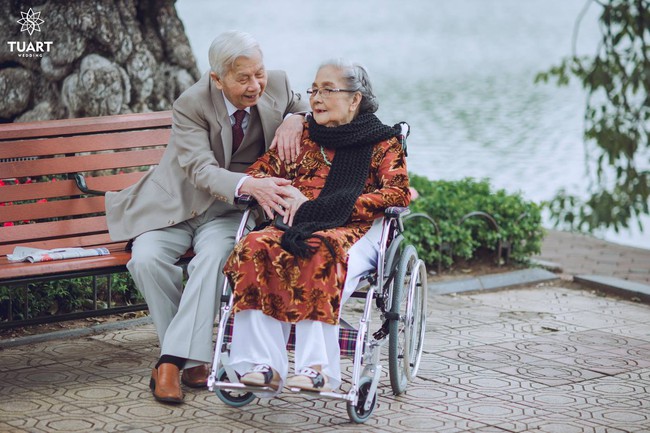 Mùa Valentine, ngắm bộ ảnh ngọt ngào của cụ ông, cụ bà đã 90 tuổi để thấy tình yêu thật tuyệt vời! - Ảnh 21.