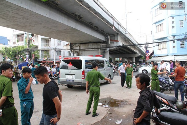 TP HCM: Cô gái trẻ bỏ lại đôi dép rồi lao xuống sông tự vẫn - Ảnh 3.