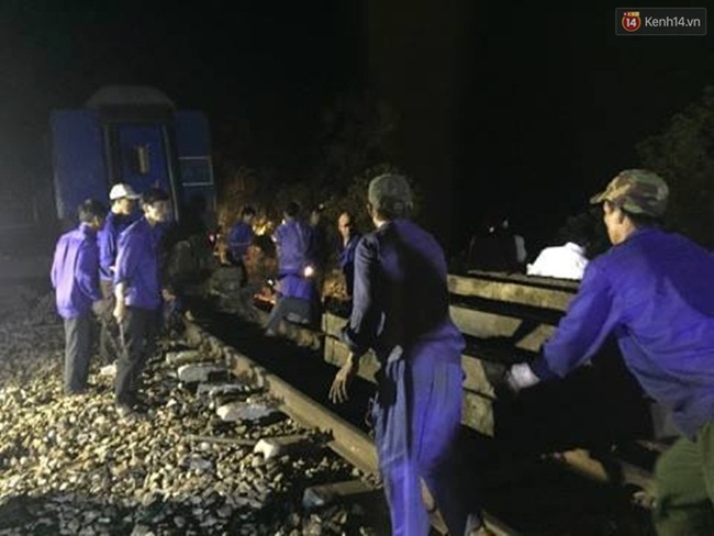Vụ tai nạn đường sắt kinh hoàng ở Huế: Đường ngang dân sinh không có rào chắn - Ảnh 1.