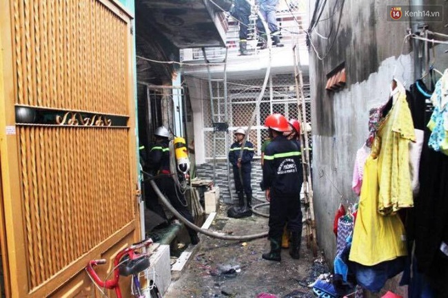 TP. HCM: Xin tiền kh&ocirc;ng được, con trai ph&oacute;ng hỏa thi&ecirc;u rụi nh&agrave; của cha - Ảnh 2.