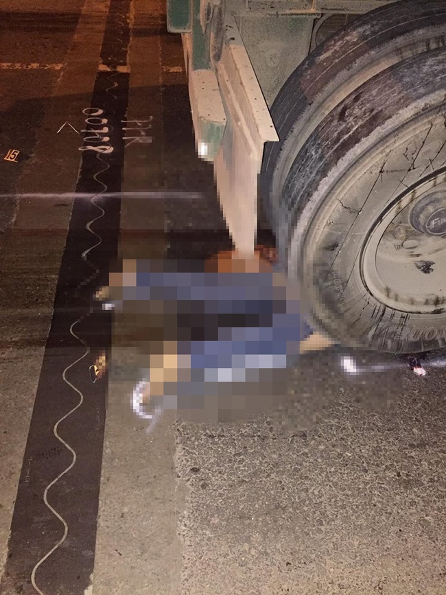 Gia Lai: Tai nạn thương tâm, người phụ nữ chết thảm dưới bánh xe tải - Ảnh 1.