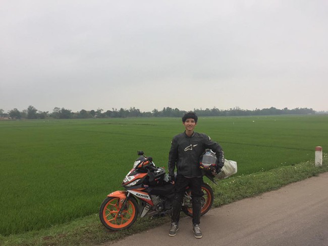 Sau 40 tiếng, lại thêm vụ phượt xe máy từ Sài Gòn ra Hà Nội trong 28 tiếng - Ảnh 4.