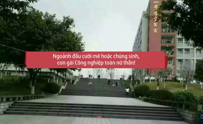Nam sinh trường người ta: Ng&agrave;y 8/3 ch&uacute;c con g&aacute;i l&agrave; phải giăng biểu ngữ cực chất - Ảnh 15.