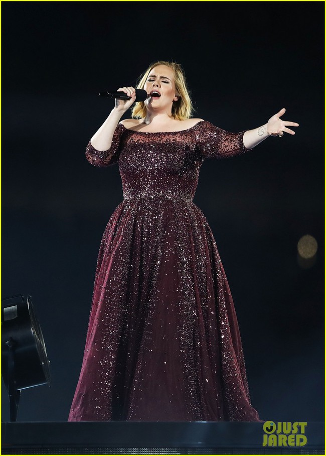 Adele lên tiếng bảo vệ khi khán giả la ó phản đối Justin Bieber - Ảnh 1.