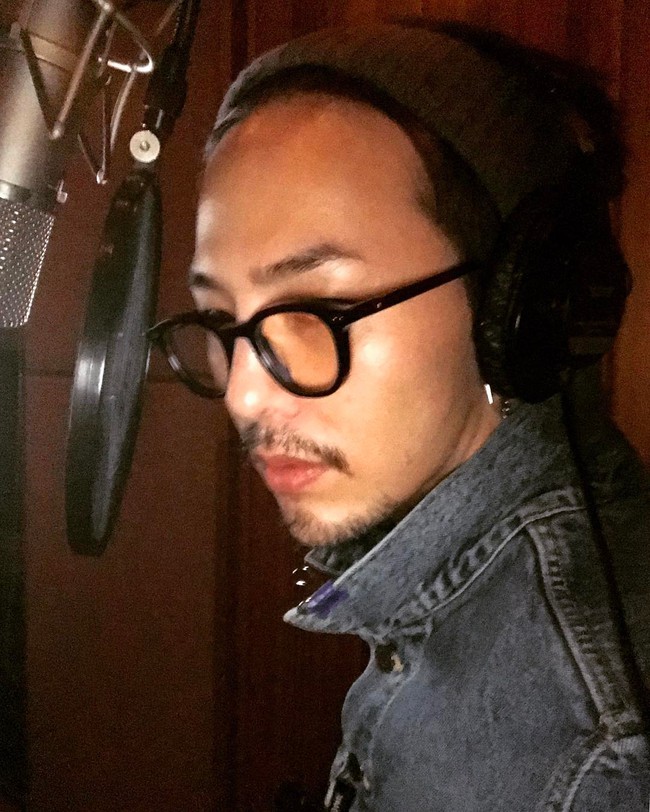 G-Dragon tung ảnh râu ria trong studio, YG lên tiếng về tin đồn ca khúc mới - Ảnh 3.