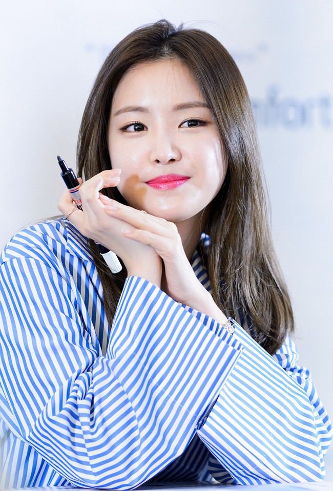 Ngọc nữ A Pink sẽ l&agrave; n&agrave;ng thơ tiếp theo của PSY sau HyunA v&agrave; Gain - Ảnh 1.