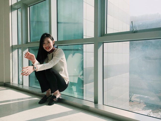 Chia tay Choiza, Sulli c&agrave;ng ng&agrave;y c&agrave;ng đẹp rạng ngời v&agrave; ngoan hiền hơn? - Ảnh 3.