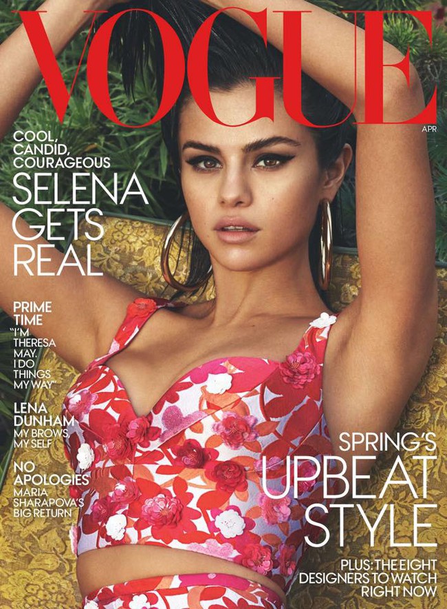 Selena Gomez khoe ngực đầy nóng bỏng, tiết lộ đang cai nghiện sống ảo - Ảnh 5.