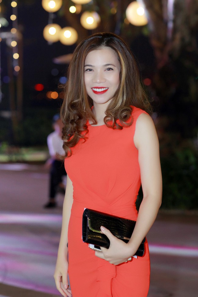 D&agrave;n sao Việt tấp nập đến mừng đ&aacute;m cưới MC Th&agrave;nh Trung - Ảnh 9.