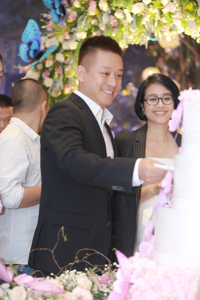 D&agrave;n sao Việt tấp nập đến mừng đ&aacute;m cưới MC Th&agrave;nh Trung - Ảnh 2.