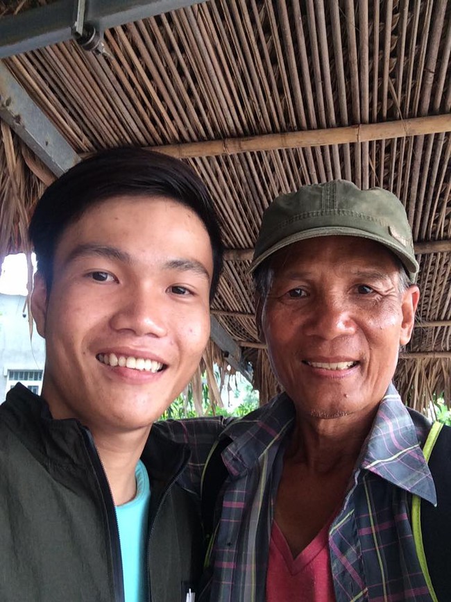 &Ocirc;ng ngoại U70 đi bộ một m&igrave;nh từ Bắc v&agrave;o Nam: Phượt thủ ch&acirc;n ch&iacute;nh của năm đ&acirc;y rồi! - Ảnh 4.
