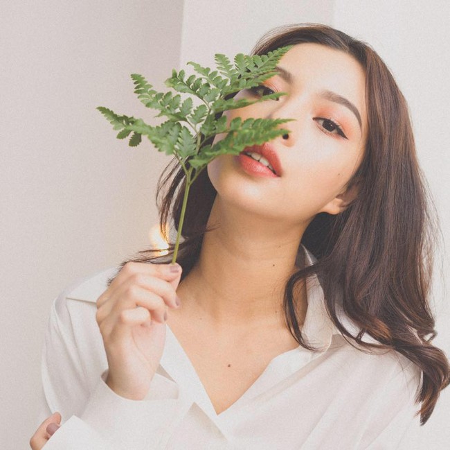 Rộ tin đồn về bạn trai của T&uacute; Hảo - c&ocirc; g&aacute;i hot nhất v&ograve;ng đăng k&yacute; The Face 2017 - Ảnh 1.