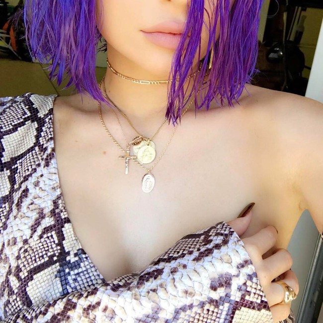 29 bức ảnh Instagram hot nhất của d&agrave;n trai đẹp g&aacute;i xinh Hollywood tại Coachella 2017 - Ảnh 3.