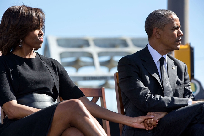 Những khoảnh khắc đáng nhớ bên vợ con của Tổng thống Obama trong 8 năm đương nhiệm - Ảnh 35.